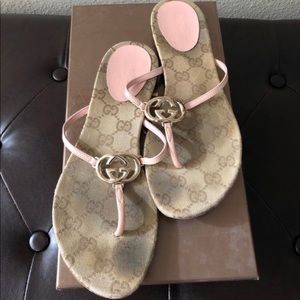 GUCCI Sandals